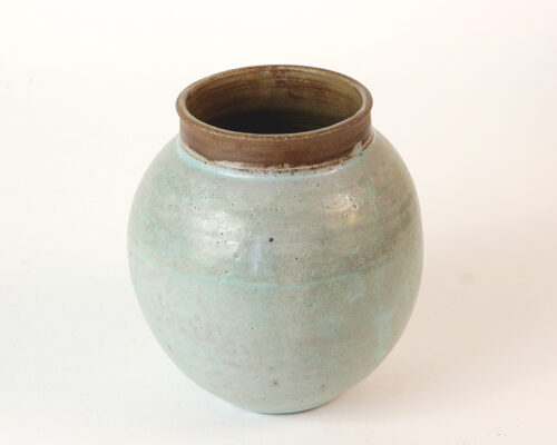 Ceramic-flower-vase-(1)