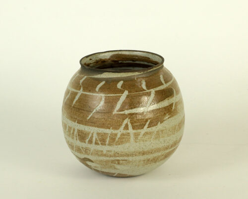 Ceramic-vase-(6)