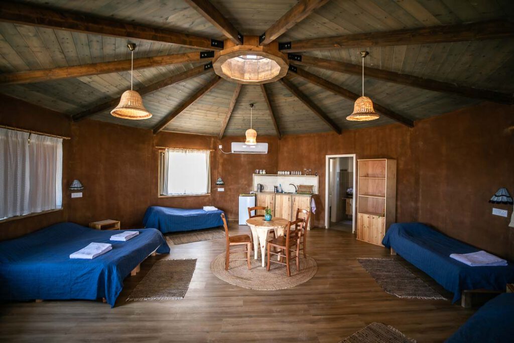 Kibbutz Neot Semadar Guest Rooms | Peaceful and Quiet Stay